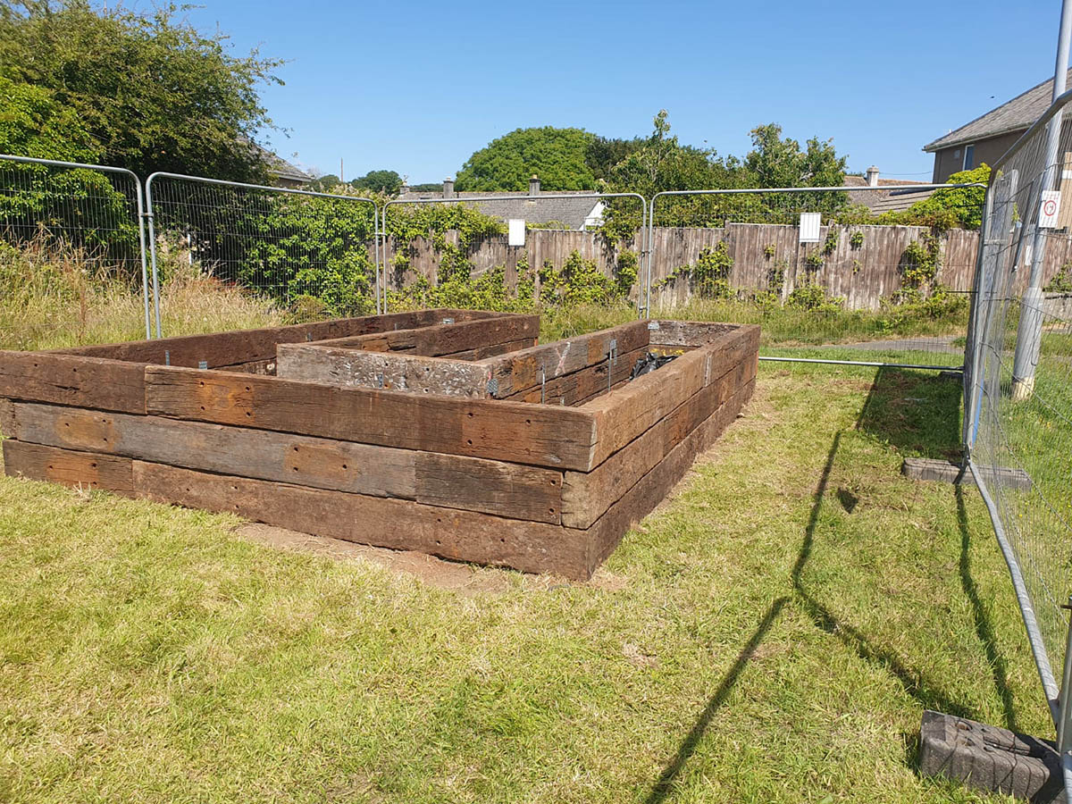 raised-bed-2.jpg